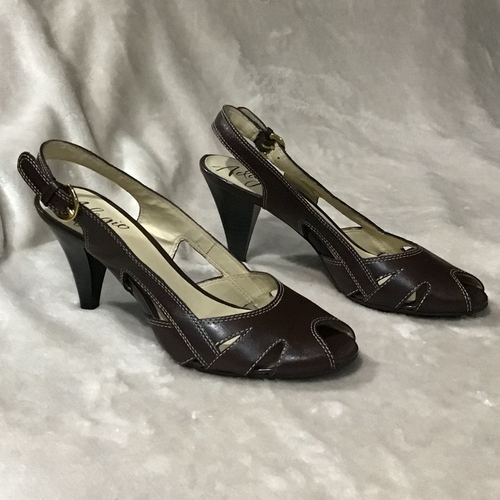 Chic Brown Slingback Heels